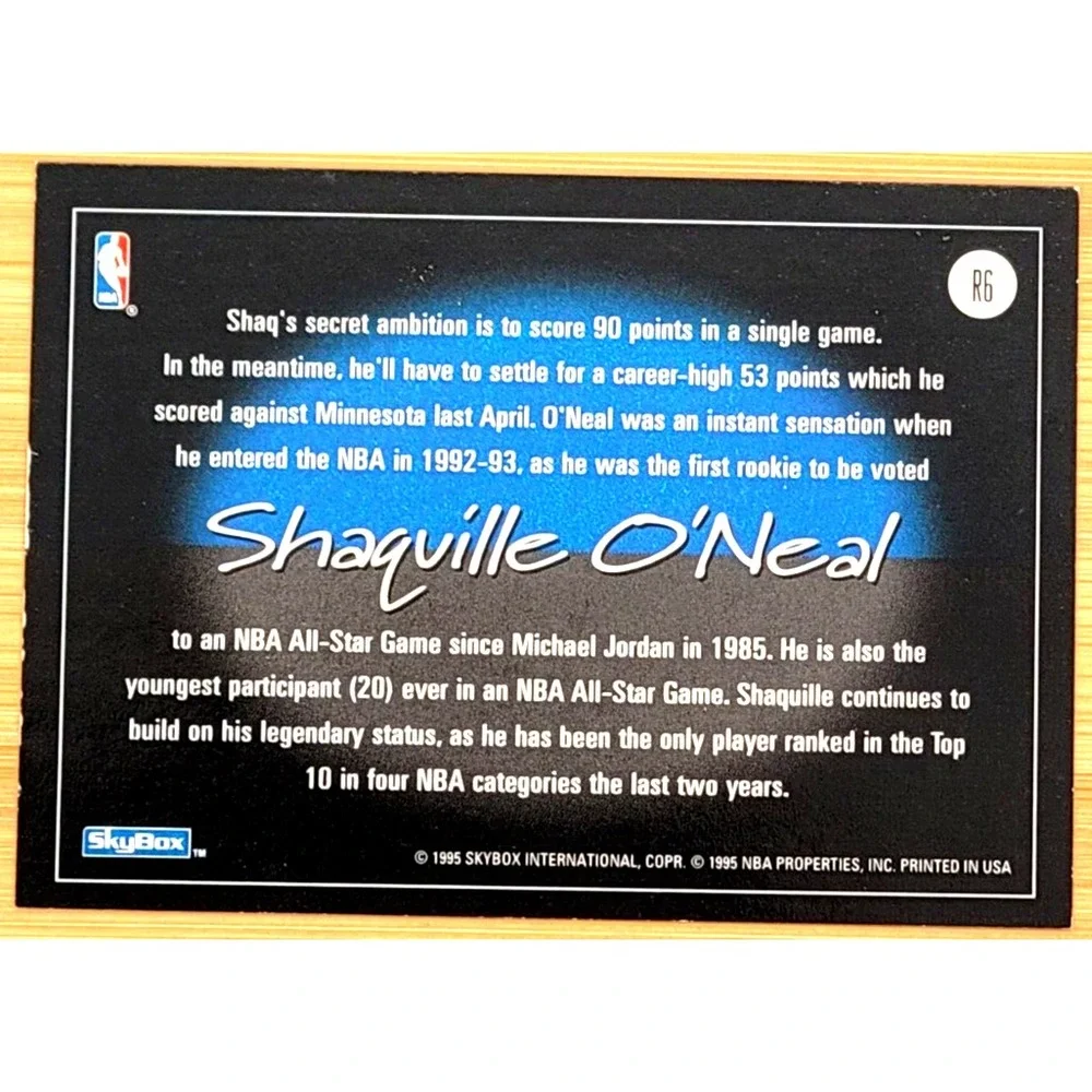1994-95 SKYBOX  SHAQUILLE O'NEAL REVOLUTION